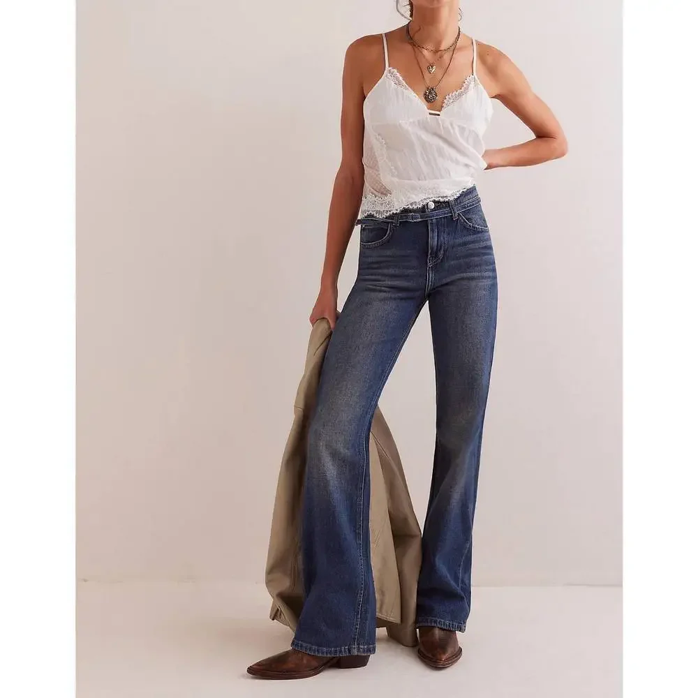 RELISTED** Free People Blue Straight Leg‎ Jeans